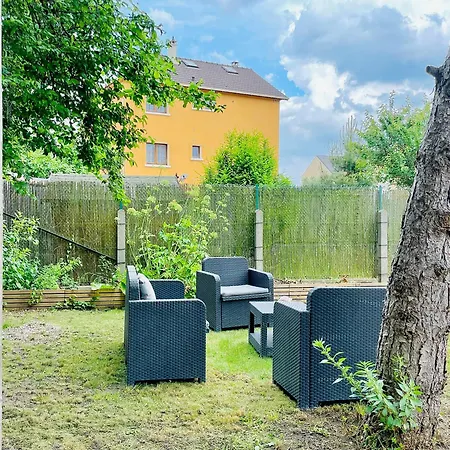 Maison Calme Et Confort Avec Jardin, Face Parc Exposition - Aeroport Du Bourget, A 10 Min De Cdg Apartment Le Blanc-Mesnil